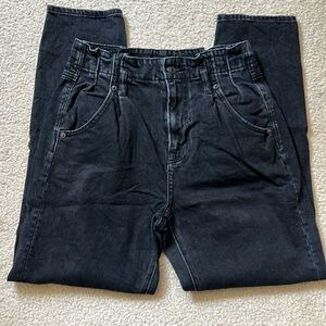 American Eagle Outfitters Black Mom Jeans - Size 2